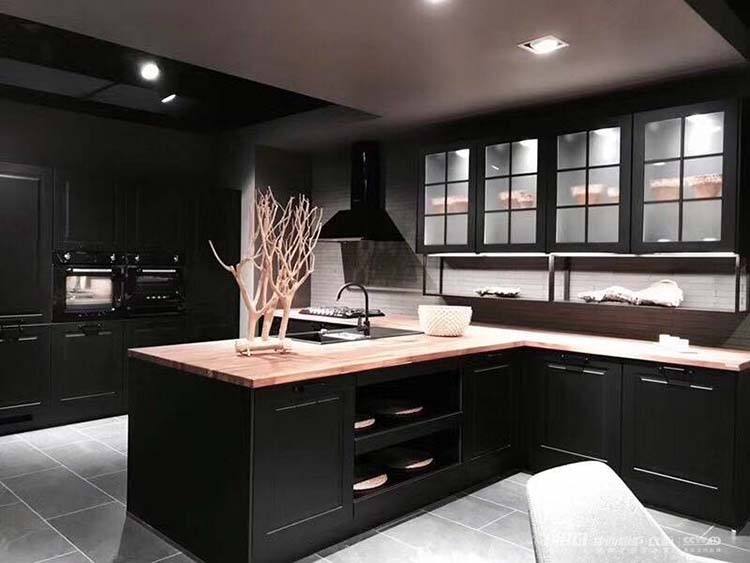 别墅厨房装修台面风格二 别墅厨房装修台面风格二